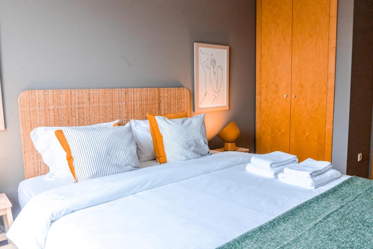 פורטו Sunny Studio In The Heart Of Lapa - 5Min Walk To Metro! מראה חיצוני תמונה